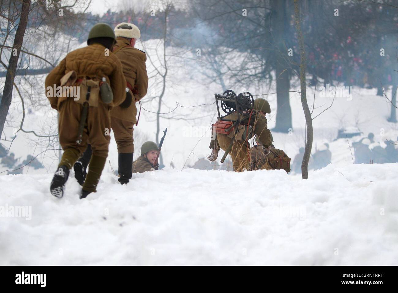 Reenactors dressed as World War II (WWII) Soviet Red Army troops take part in a battle reconstruction marking the 72nd anniversary of the breakthrough of Leningrad (St. Petersburg) from the Nazi blockade in WWII on Jan. 18, 2015, in St. Petersburg, Russia. ) (lmz) RUSSIA-ST. PETERSBURG-WWII-REENACTMENT LuxJinbo PUBLICATIONxNOTxINxCHN   Reenactors Dressed As World was II WWII Soviet Red Army Troops Take Part in a Battle Reconstruction marking The 72nd Anniversary of The BREAKTHROUGH of Leningrad St Petersburg from The Nazi Blockade in WWII ON Jan 18 2015 in St Petersburg Russia  Russia St Peter Stock Photo