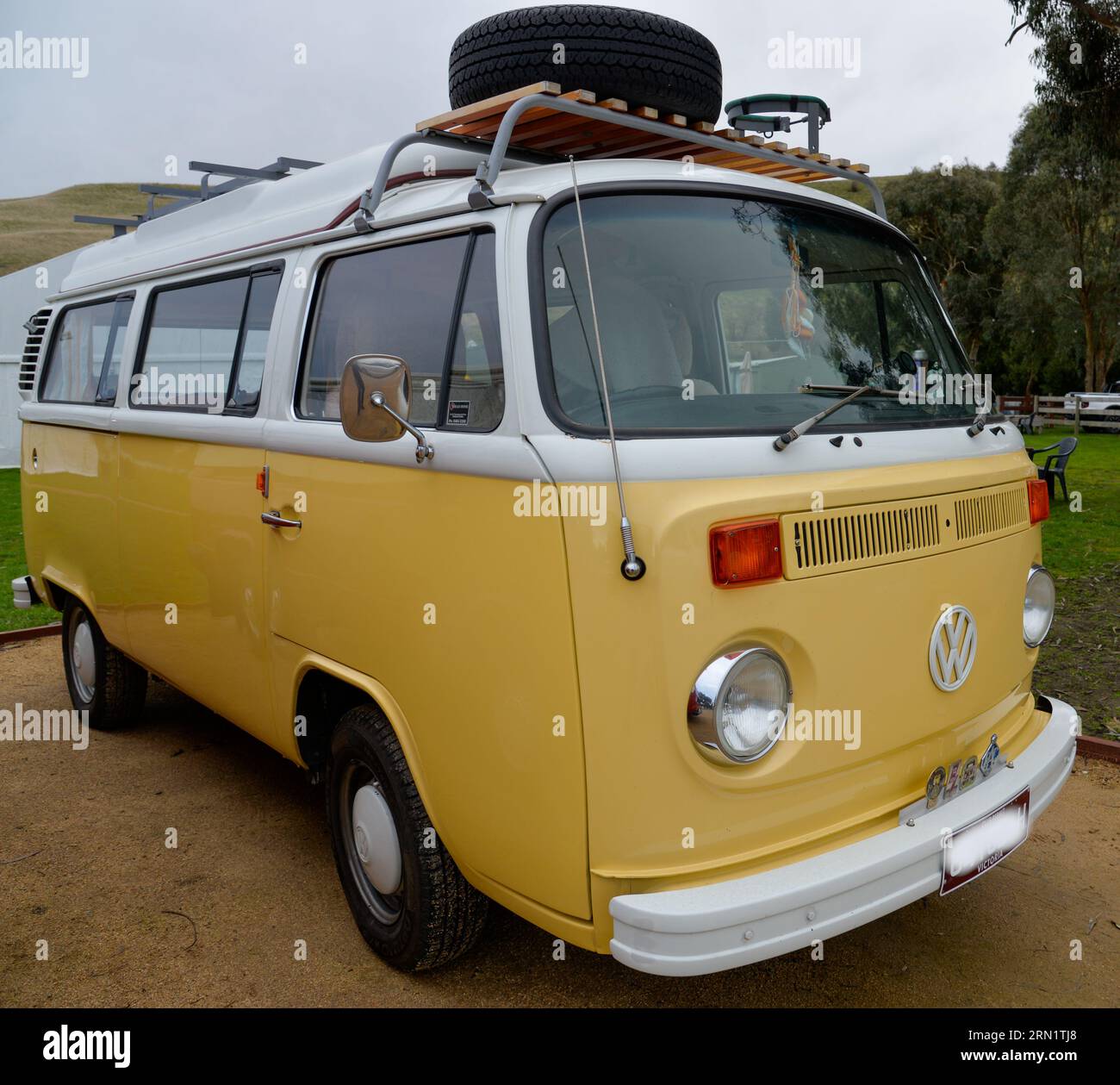 Classic vw transporter hi-res stock photography and images - Alamy