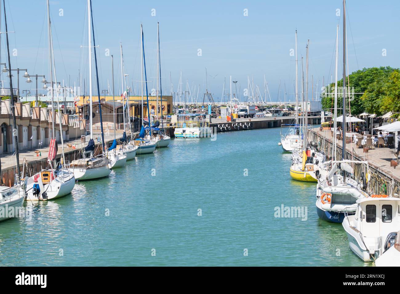 Docked cruise ship sunset hi-res stock photography and images - Alamy