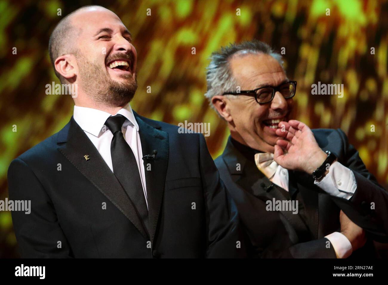 ENTERTAINMENT RED CARPET 65. Berlinale - Preisverleihung (150214) -- BERLIN, Feb. 14, 2015 -- Darren Aronofsky (L), President of the jury and director of the United States and Dieter Kosslick, Director of the Berlinale International Film Festival attend the award ceremony of the 65th Berlinale International Film Festival in Berlin, Germany, Feb. 14, 2015. ) GERMANY-BERLIN-INTERNATIONAL FILM FESTIVAL ZhangxFan PUBLICATIONxNOTxINxCHN   Entertainment Red Carpet 65 Berlinale Award ceremony  Berlin Feb 14 2015 Darren Aronofsky l President of The Jury and Director of The United States and Dieter Kos Stock Photo