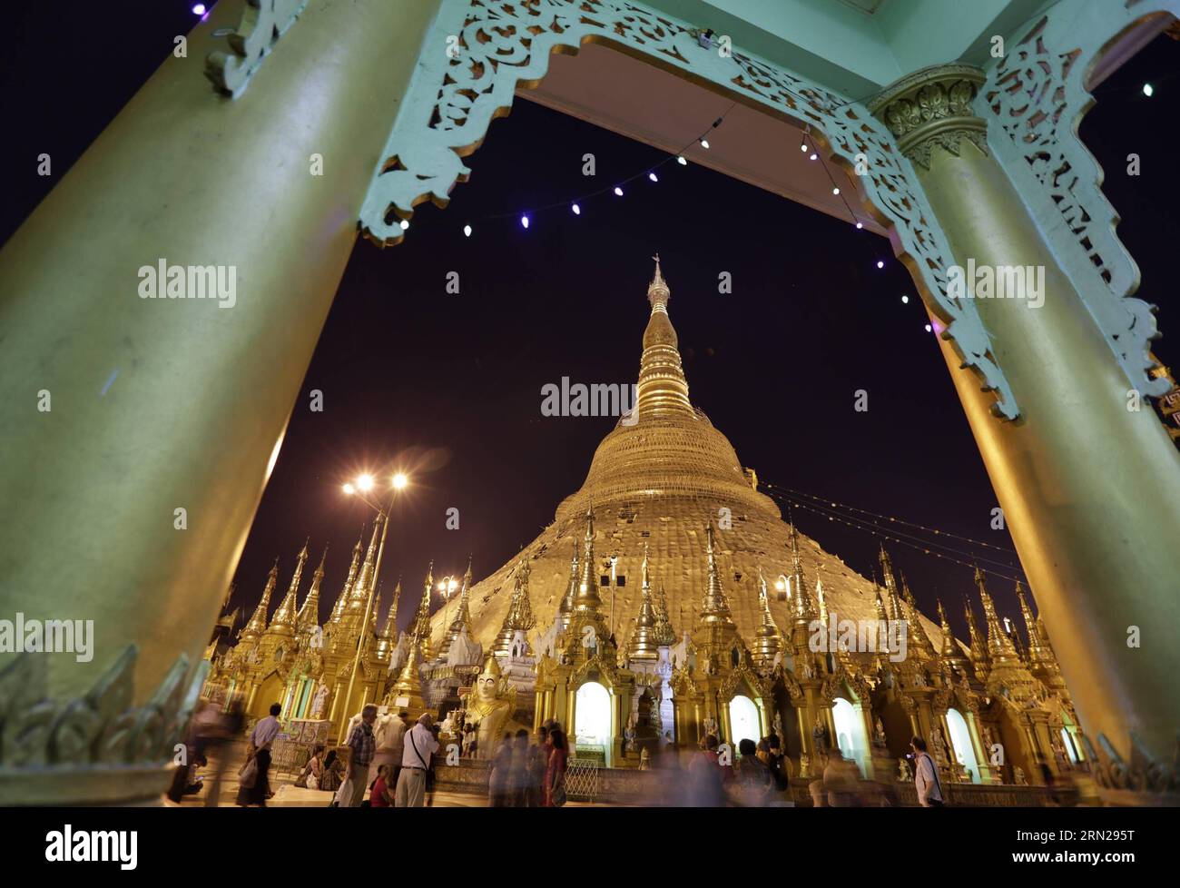 YANGON, Feb. 17, 2015 -- Photo taken on Feb. 17, 2015 shows the Shwedagon pagoda in Yangon, Myanmar. Shwedagon Pagoda is a repository of the best of Myanmar s heritages -- architecture, sculpture and arts. It consists of hundreds of colorful temples, stupas and statues that reflect architectural styles spanning almost 2,500 years. ) MYANMAR-YANGON-SHWEDAGON PAGODA UxAung PUBLICATIONxNOTxINxCHN   Yangon Feb 17 2015 Photo Taken ON Feb 17 2015 Shows The Shwedagon Pagoda in Yangon Myanmar Shwedagon Pagoda IS a repository of The Best of Myanmar S heritage Architecture Sculpture and Arts IT consists Stock Photo