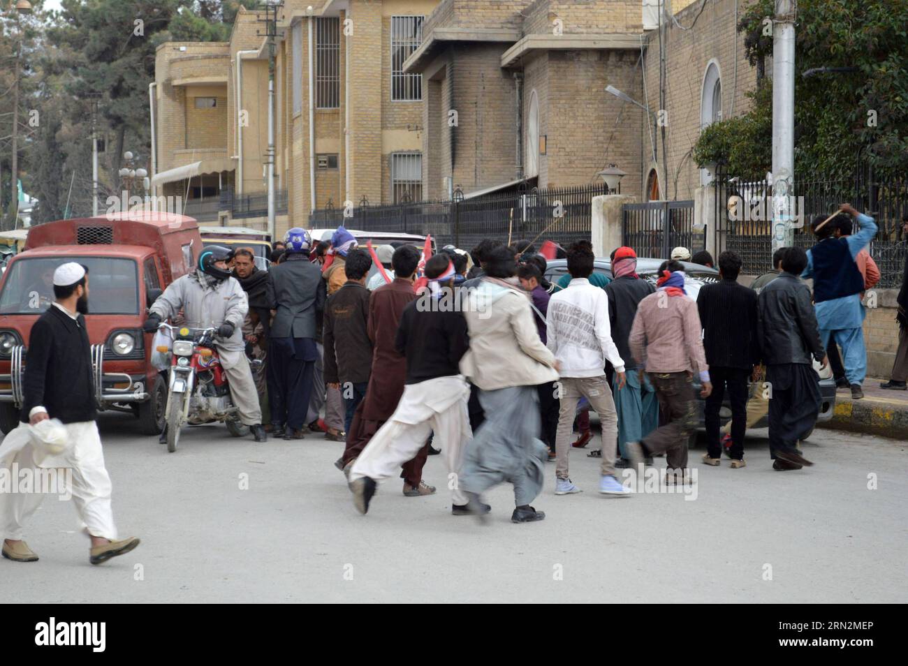 Quetta traffic hi-res stock photography and images - Alamy