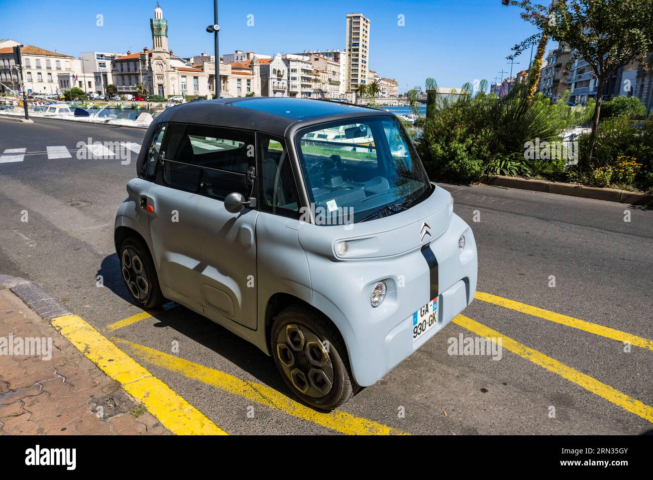 France's Citroën will rent its Ami two-seat electric car for less