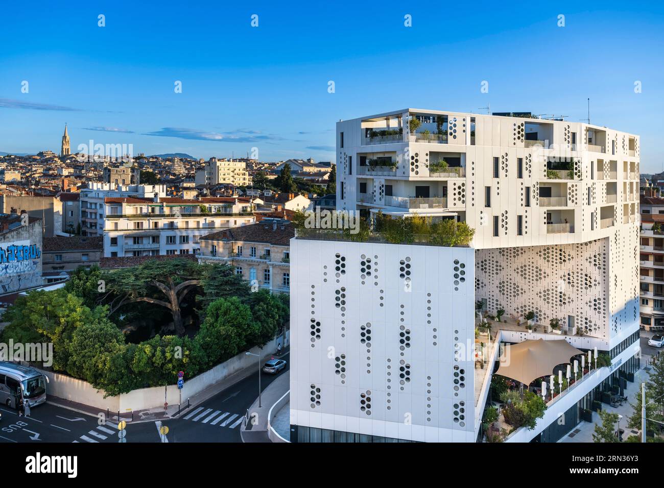 3 4 cocktail bar hi-res stock photography and images - Alamy 3 4 cocktail bar hi-res stock photography and images - Alamy