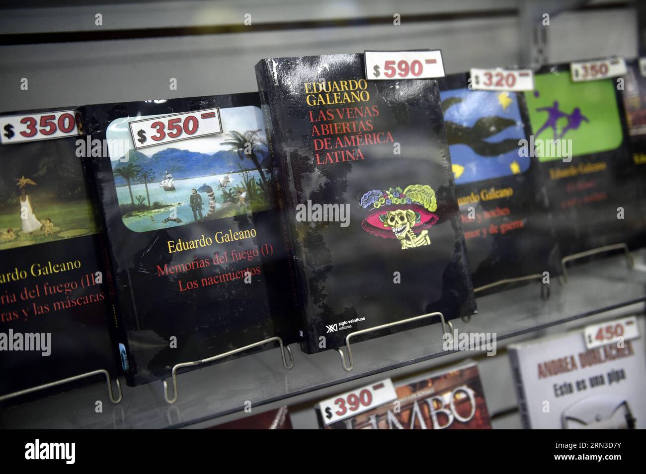(150413) -- MONTEVIDEO, April 13, 2015 -- Books of Uruguayan writer Eduardo Galeano, are shown in a bookstore, in Montevideo, capital of Uruguay, on April 13, 2015. Uruguayan writer Eduardo Galeano, author of Open Veins of Latin America , died on Monday in Montevideo at 74 years old. Nicolas Celaya) (rtg) URUGUAY-MONTEVIDEO-CULTURE-EDUARDO GALEANO e NICOLASxCELAYA PUBLICATIONxNOTxINxCHN   Montevideo April 13 2015 Books of Uruguayan Writer Eduardo Galeano are Shown in a Bookstore in Montevideo Capital of Uruguay ON April 13 2015 Uruguayan Writer Eduardo Galeano author of Open  of Latin America Stock Photo