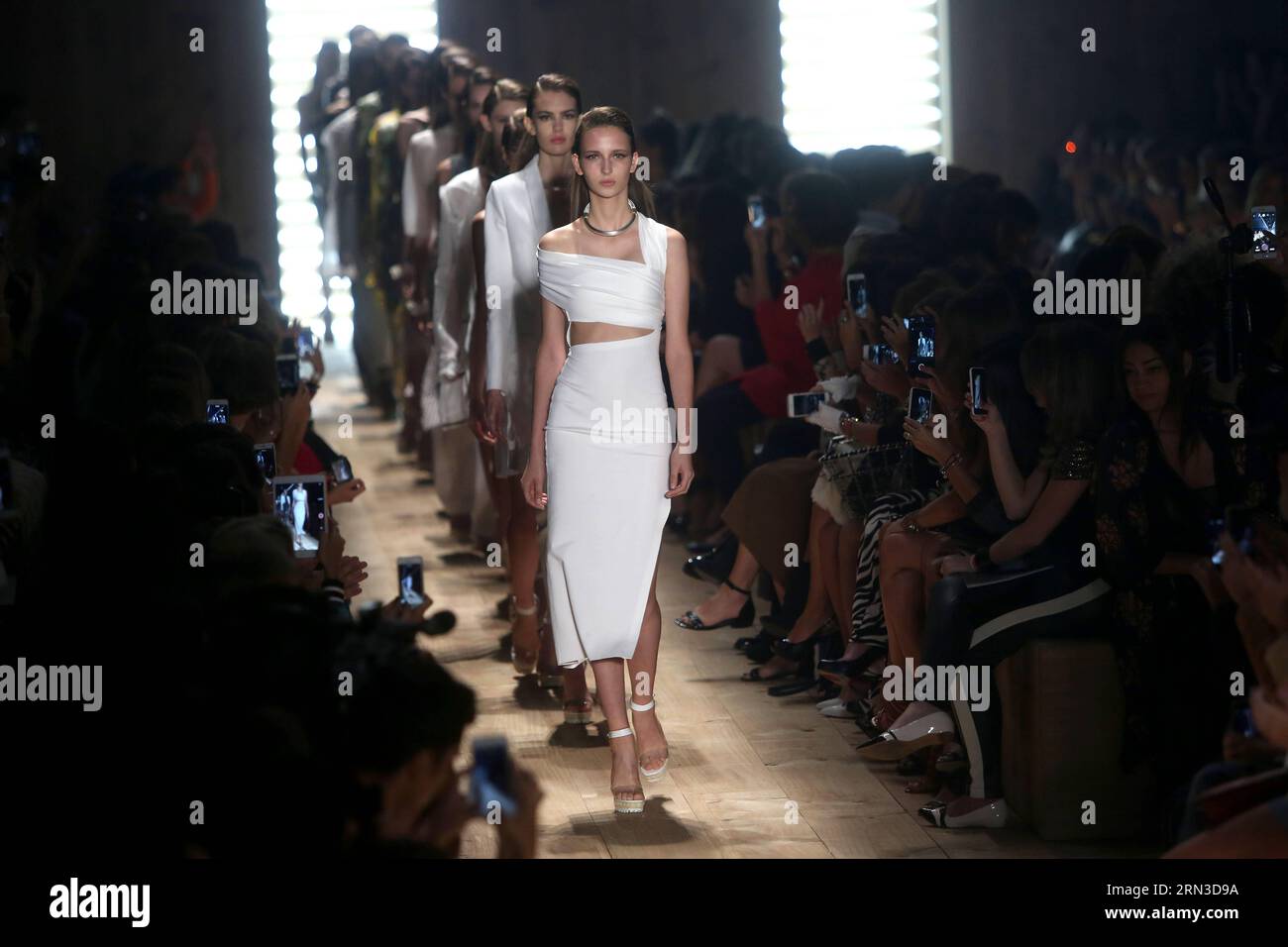 (150413) -- SAO PAULO, April 13, 2015 -- Models present creations of the Summer Collection of Animale , during the first day of the Sao Paulo s Fashion Week, in Sao Paulo, Brazil, on April 13, 2015. Rahel Patrasso) (da) BRAZIL-SAO PAULO-FASHION-FASHION WEEK e RahelxPatrasso PUBLICATIONxNOTxINxCHN   Sao Paulo April 13 2015 Models Present Creations of The Summer Collection of Animale during The First Day of The Sao Paulo S Fashion Week in Sao Paulo Brazil ON April 13 2015 Rahel  there Brazil Sao Paulo Fashion Fashion Week e  PUBLICATIONxNOTxINxCHN Stock Photo