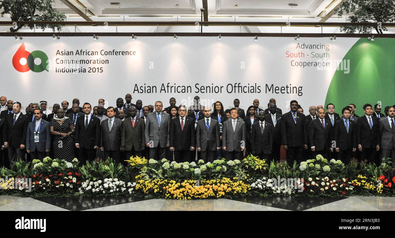 (150419) -- JAKARTA, April 19, 2015 -- Senior officials pose for group photo before the Asian-African Senior Officials Meeting (SOM) during the Asian-African Conference Commemoration 2015 in the Jakarta Convention Centre in Indonesia, April 19, 2015. The Asian African Conference Commemoration 2015 is held in Jakarta and Bandung from April 19 to 24. )(bxq) INDONESIA-JAKARTA-ASIAN-AFRICAN CONFERENCE COMMEMORATION-SOM VerixSanovri PUBLICATIONxNOTxINxCHN   Jakarta April 19 2015 Senior Officials Pose for Group Photo Before The Asian African Senior Officials Meeting Som during The Asian African Conf Stock Photo