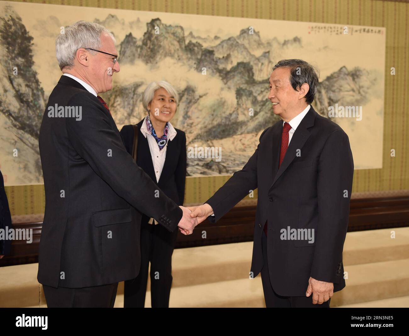 (150423) -- BEIJING, April 23, 2015 -- Chinese Vice Premier Ma Kai (R) meets with Jean-Bernard Levy, CEO of France s electricity giant Electricite de France (EDF), in Beijing, capital of China, on April 23, 2015. ) CHINA-BEIJING-MA KAI-FRANCE-MEETING (CN) GaoxJie PUBLICATIONxNOTxINxCHN   Beijing April 23 2015 Chinese Vice Premier MA Kai r Meets With Jean Bernard Levy CEO of France S Electricity Giant Electricite de France EdF in Beijing Capital of China ON April 23 2015 China Beijing MA Kai France Meeting CN  PUBLICATIONxNOTxINxCHN Stock Photo