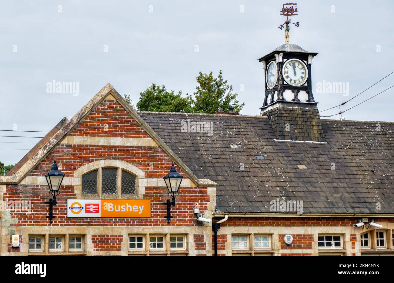 Bushey Railway Station, Hertfordshire, England, UK Stock Photo