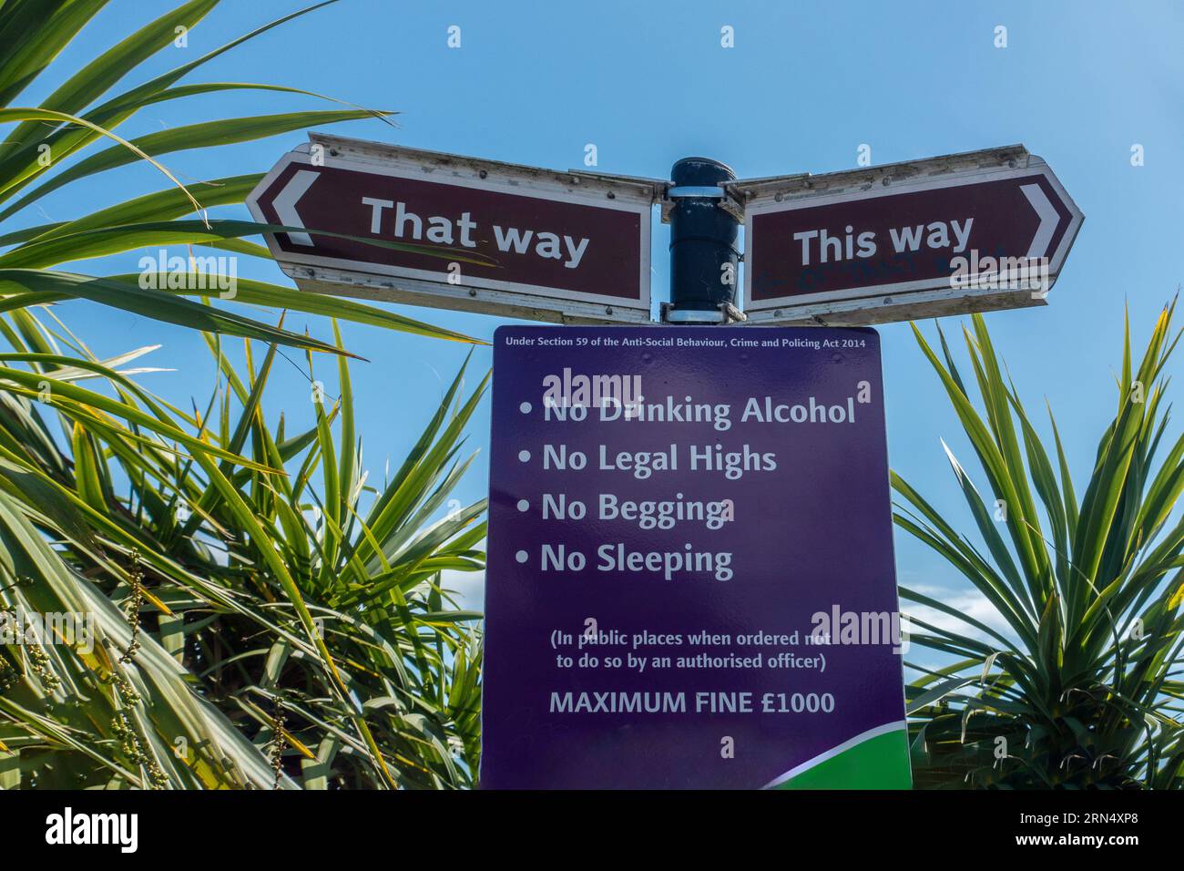 Funny sign,This Way,That Way,The Lees,No Alcohol,No Begging,No Sleeping,No Legal Highs,Folkestone,Kent,England Stock Photo