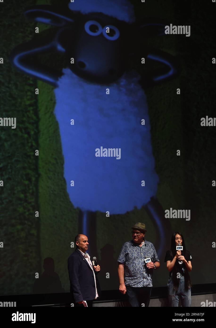 (150714) -- BEIJING, July 14, 2015 -- Richard Starzak (C) and Mark Burton (L), Directors of movie Shaun the Sheep, attends the premiere in Beijing, Capital of China, July 14, 2015. The film is part of the program of Sino-U.K. Year of Cultural Exchange and will be on Chinese screens from July 17. ) (dhf) CHINA-BEIJING-SHAUN THE SHEEP-PREMIERE (CN) JinxLiangkuai PUBLICATIONxNOTxINxCHN   150714 Beijing July 14 2015 Richard Starzak C and Mark Burton l Directors of Movie Shaun The Sheep Attends The Premiere in Beijing Capital of China July 14 2015 The Film IS Part of The Program of SINO U K Year of Stock Photo