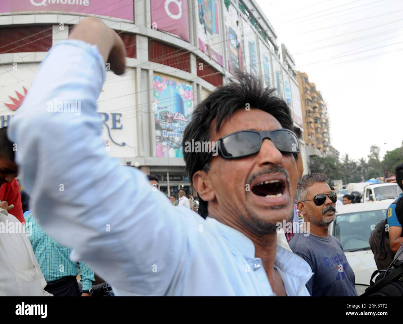 Mqm s hi-res stock photography and images - Alamy