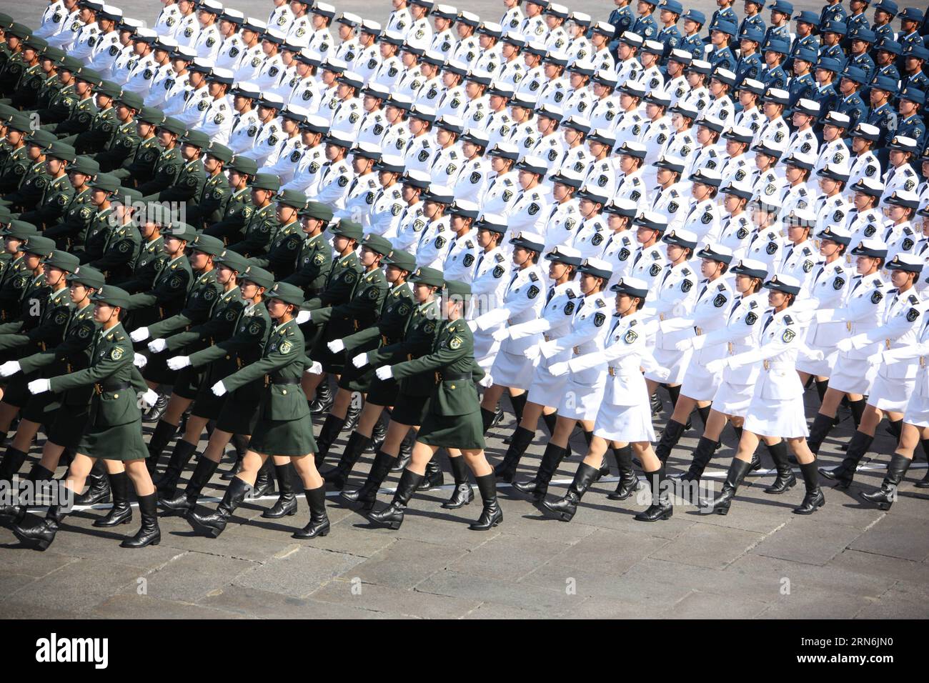 The file photo taken in 2009 shows female soldiers of the Chinese ...