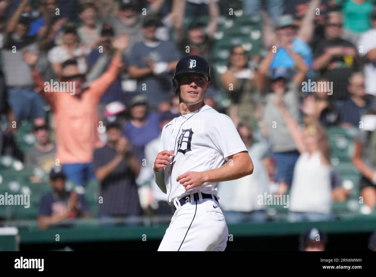 Detroit Tigers' Kerry Carpenter scores the game winning run during the