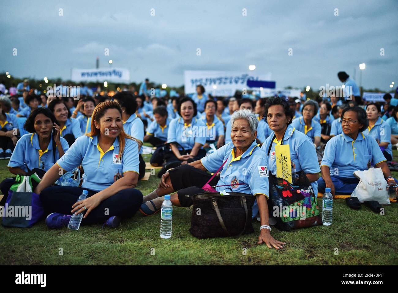 (150813) -- BANGKOK, Aug. 13, 2015 -- People dressed in sky blue, the colour representing the Queen, attend an event celebrating Queen Sirikit s 83rd birthday at the Sanam Luang square in Bangkok, Thailand, on Aug. 12, 2015. Thailand on Wednesday observed the 83rd birthday of Queen Sirikit. ) (djj) THAILAND-BANGKOK-QUEEN SIRIKIT-BIRTHDAY-CELEBRATION LixMangmang PUBLICATIONxNOTxINxCHN   Bangkok Aug 13 2015 Celebrities Dressed in Sky Blue The Colour representing The Queen attend to Event Celebrating Queen Sirikit S 83rd Birthday AT The Sanam Luang Square in Bangkok Thai country ON Aug 12 2015 Th Stock Photo