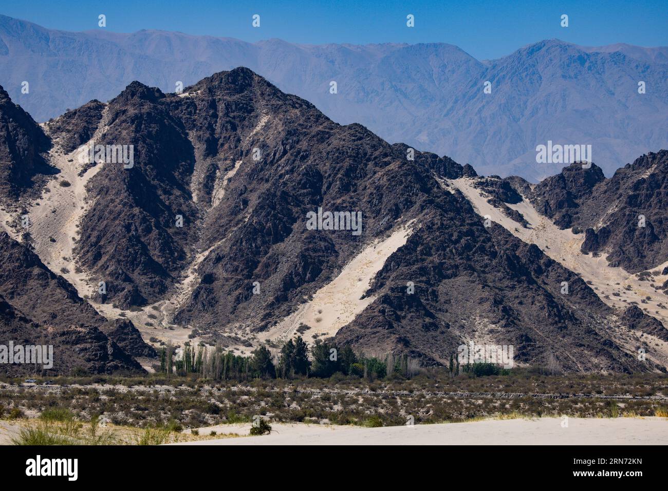 Landscape, Dunes Fiambala during the Stage 4 of the Desafio Ruta 40 2023 around Belén, 4th round of the 2023 World Rally-Raid Championship, on August 31, 2023 in Belén, Argentina - Photo Julien Delfosse/DPPI Credit: DPPI Media/Alamy Live News Stock Photo