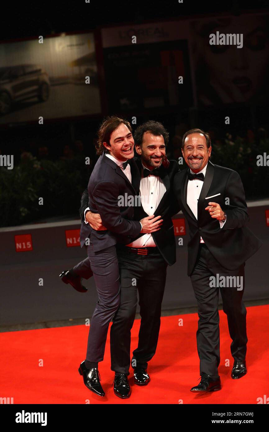 (150906) -- VENICE, Sept. 6, 2015 -- Actor Peter Lanzani (L), Director Pablo (C) and actor Guillermo Francella attend a premiere for El Clan during the 72nd Venice Film Festival in Venice, Italy, on Sept. 6, 2015. ) ITALY-VENICE-FILM-FESTIVAL-72ND-EL CLAN-PREMIERE JinxYu PUBLICATIONxNOTxINxCHN   150906 Venice Sept 6 2015 Actor Peter Lanzani l Director Pablo C and Actor Guillermo Francella attend a Premiere for El Clan during The 72nd Venice Film Festival in Venice Italy ON Sept 6 2015 Italy Venice Film Festival 72nd El Clan Premiere JinxYu PUBLICATIONxNOTxINxCHN Stock Photo