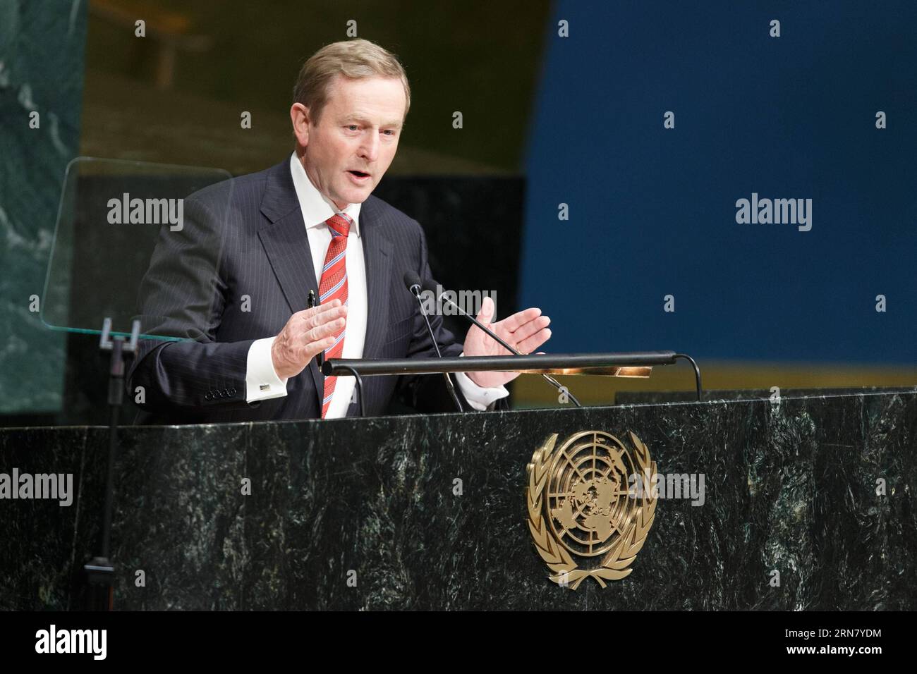 (150925) -- NEW YORK, Sept. 25, 2015 -- Irish Prime minister Enda Kenny addresses the Sustainable Development Summit at United Nations headquarters in New York, Sept. 25, 2015. A momentous sustainable development agenda, which charts a new era of sustainable development until 2030, was adopted on Friday by 193 UN member states at the UN Sustainable Development Summit at the UN headquarters in New York. ) UN-NEW YORK-SUSTAINABLE DEVELOPMENT SUMMIT-AGENDA-ADOPTED LixMuzi PUBLICATIONxNOTxINxCHN   New York Sept 25 2015 Irish Prime Ministers Enda Kenny addresses The Sustainable Development Summit A Stock Photo