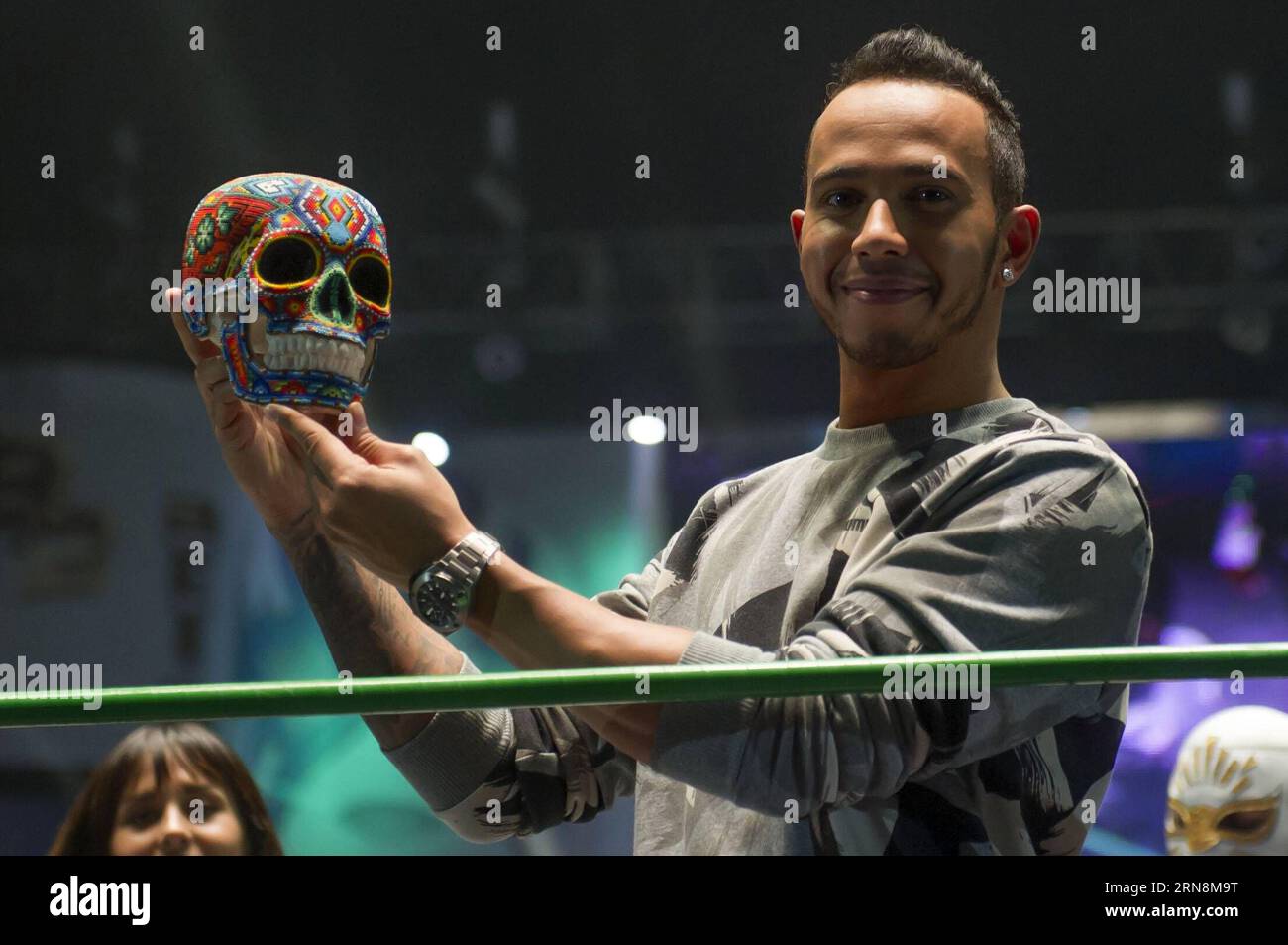 (151029) -- MEXICO CITY,  - British driver Lewis Hamilton of Mercedes team, poses during his visit to Arena Mexico, prior to the F1 Mexican Grand Prix, in Mexico City, capital of Mexico, on Oct. 28, 2015. According to local press, Lewis Hamilton visited on Wednesday the Arena Mexico, where he watched a wrestling exhibition and played a match of table football at the ring with Mexican soccer player Oribe Peralta. The F1 Mexican Grand Prix will be held from Oct. 30 to Nov. 1, in Mexico City. ) (SP)MEXICO-MEXICO CITY-AUTOMOBILE-F1 OSCARxRAMIREZ PUBLICATIONxNOTxINxCHN   Mexico City British Driver Stock Photo