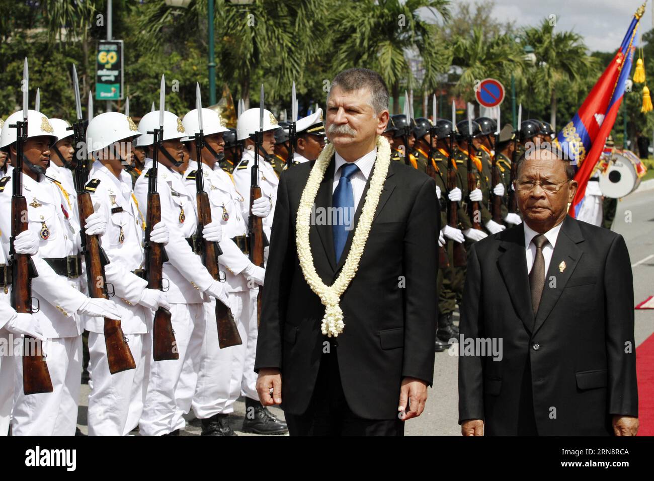 Cambodia s National Assembly President Heng Samrin (R) and visiting Hungarian Parliament Speaker Laszlo Kover inspect the guard of honor in Phnom Penh, Cambodia, Nov. 3, 2015. Heng Samrin met with Laszlo Kover here on Tuesday, with both sides pledging to enhance bilateral ties and cooperation, a spokesman said. ) CAMBODIA-PHNOM PENH-HUNGARY-VISIT Sovannara PUBLICATIONxNOTxINxCHN   Cambodia S National Assembly President Heng Samrin r and Visiting Hungarian Parliament Speaker Laszlo Kover inspect The Guard of HONOR in Phnom Penh Cambodia Nov 3 2015 Heng Samrin Met With Laszlo Kover Here ON Tuesd Stock Photo