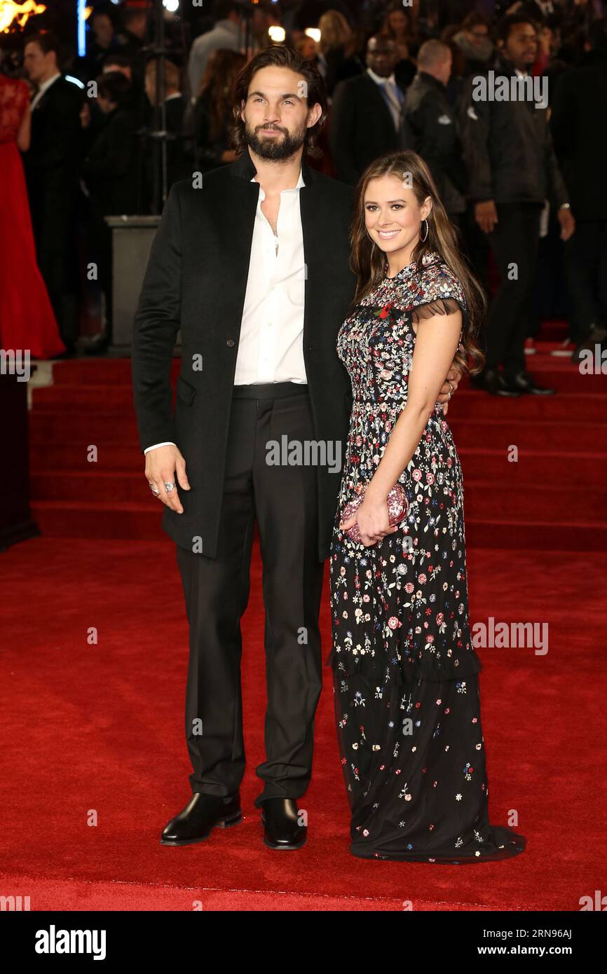 London, UK. 02nd Nov, 2017. Jamie Jewitt and Camilla Thurlow attend the 'Murder On The Orient Express' World Premiere held at Royal Albert Hall in London. (Photo by Fred Duval/SOPA Images/Sipa USA) Credit: Sipa USA/Alamy Live News Stock Photo
