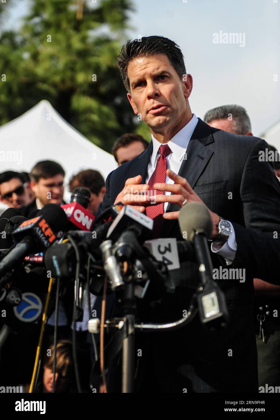 (151203) -- SAN BERNADINO, Dec. 3, 2015 -- Federal Bureau of Investigation assistant director David Bowdich speaks during a news conference near the Inland Regional Center in San Bernardino, California, on Dec. 3, 2015. Police continue to investigate a mass shooting at the Inland Regional Center in San Bernardino that left at least 14 people dead and another 21 injured. ) U.S.-SAN BERNARDINO-SHOOTING-AFTERMATH ZhangxChaoqun PUBLICATIONxNOTxINxCHN   151203 San Bernadino DEC 3 2015 Federal Bureau of Investigation Assistant Director David  Speaks during a News Conference Near The Domestically Reg Stock Photo