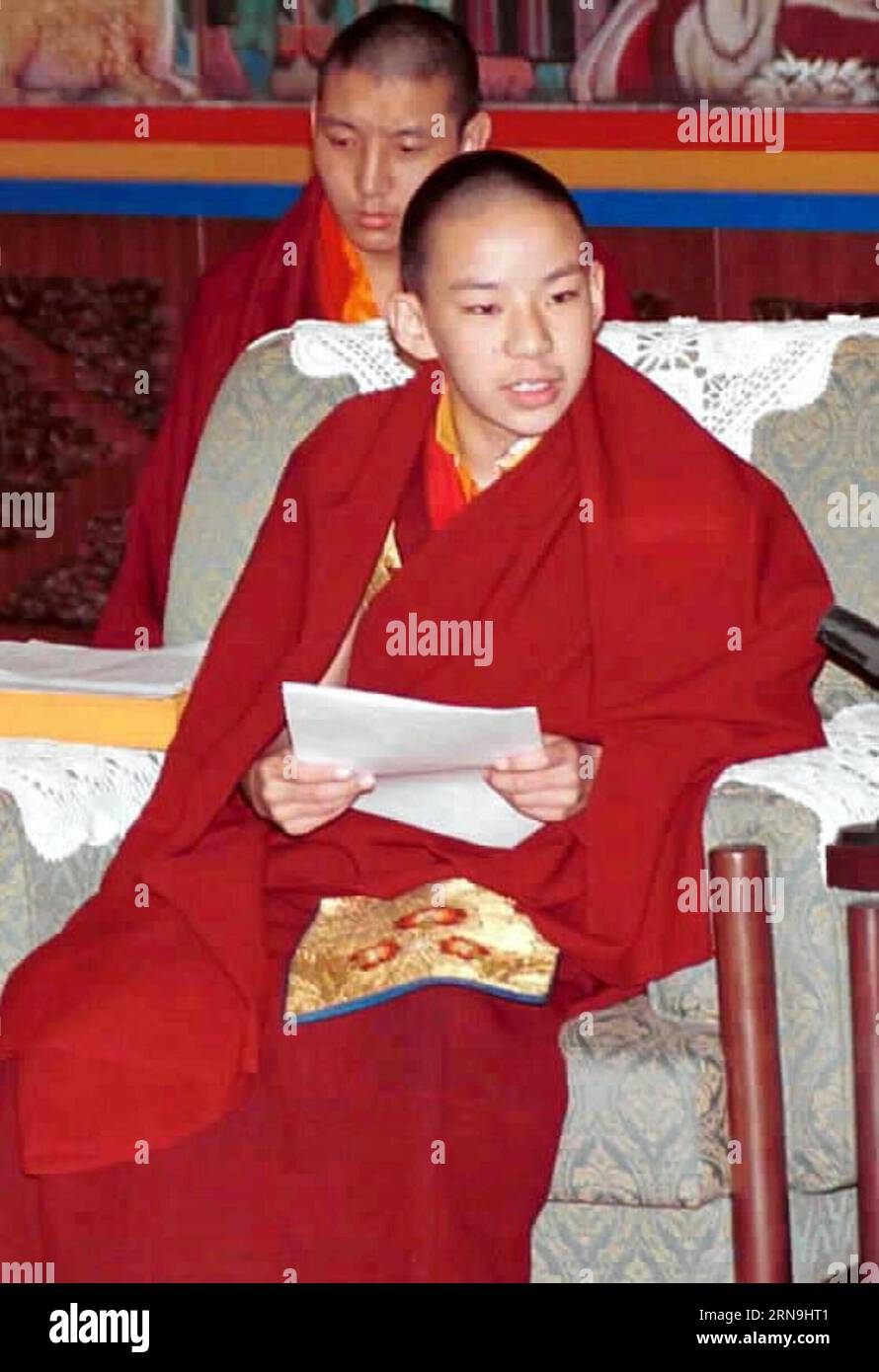 Panchen lama hi-res stock photography and images - Page 9 - Alamy