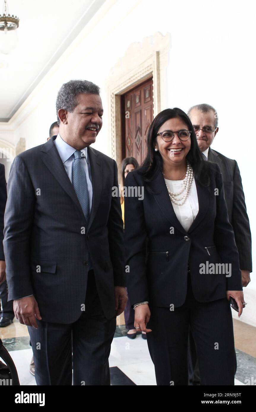 (151208) -- CARACAS, Dec. 8, 2015 -- The Head of the electoral accompaniment mission of the Union of South American Nations (UNASUR) Leonel Fernandez (L), meets with Venezuela s Foreign Minister Delcy Rodriguez, at Casa Amarilla in Caracas, capital of Venezuela, Dec. 8, 2015. Leonel Fernandez qualified the electoral process held on Sunday in Venezuela as very positive . ) (jg) (ah) VENEZUELA-CARACAS-ELECTIONS BorisxVergara PUBLICATIONxNOTxINxCHN   151208 Caracas DEC 8 2015 The Head of The Electoral accompaniment Mission of The Union of South American Nations UNASUR Leonel Fernandez l Meets Wit Stock Photo