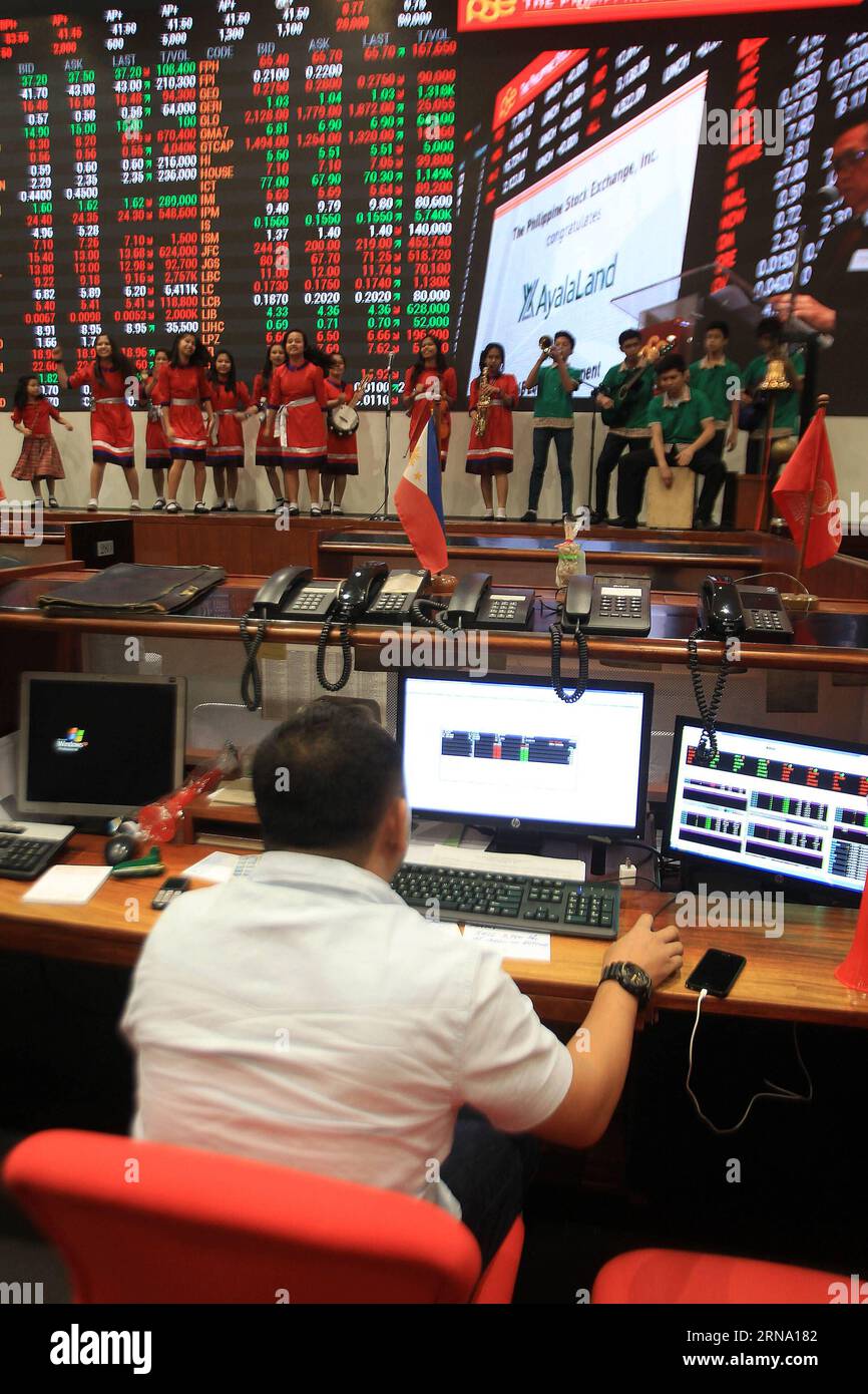 Sing load hi-res stock photography and images - Alamy