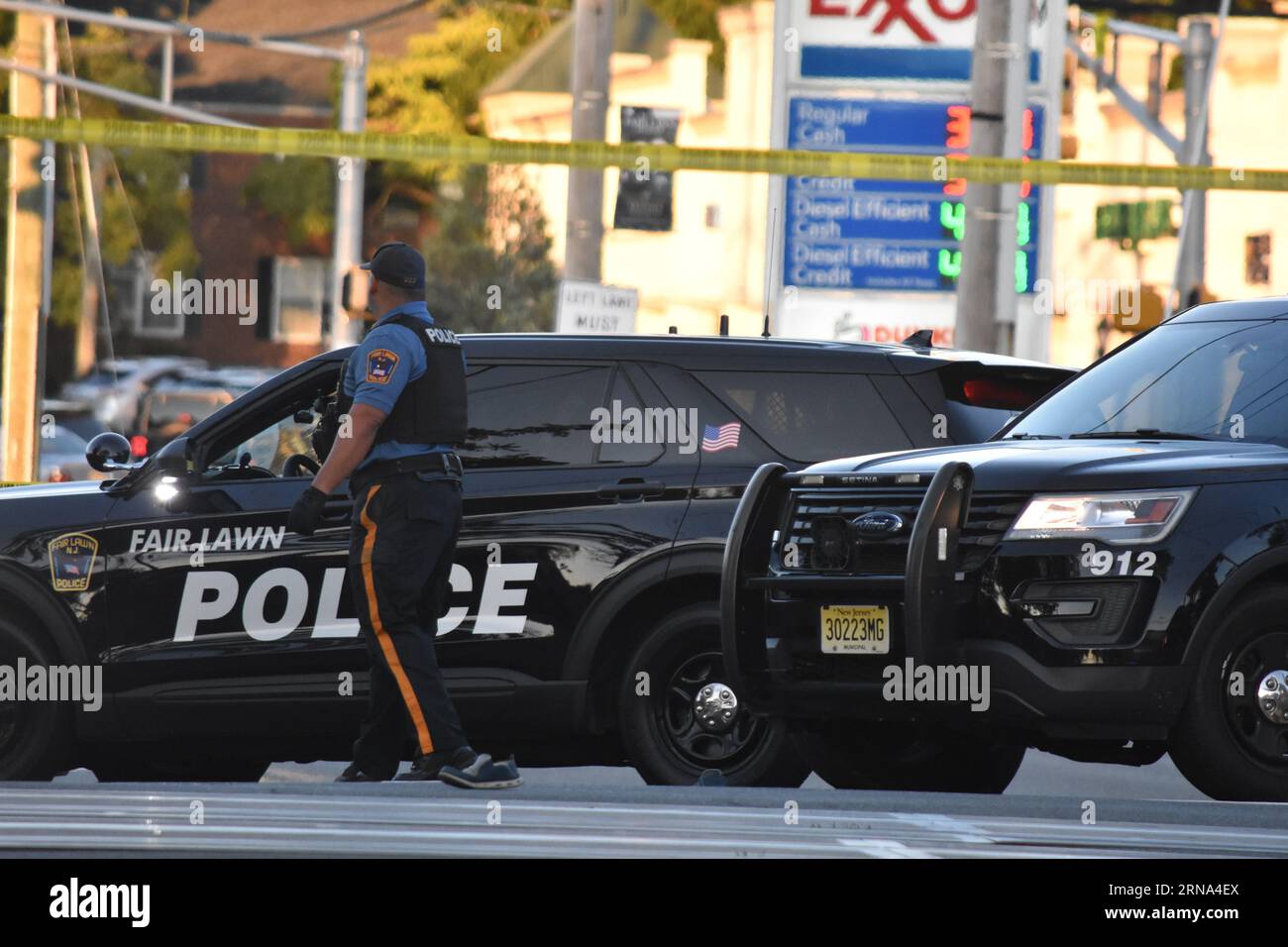 Fair Lawn, United States. 31st Aug, 2023. Police vehicles block the