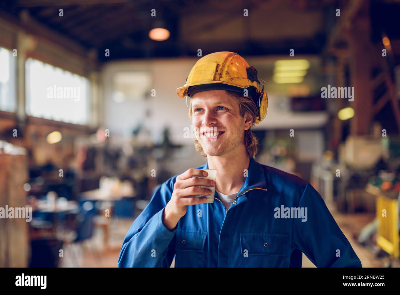 Break drink worker hi-res stock photography and images - Alamy