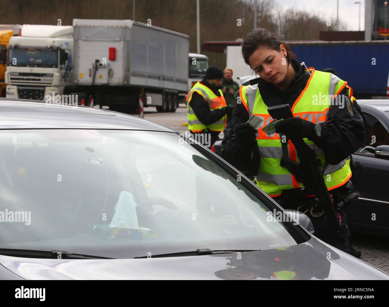 Temporary checkpoints hi-res stock photography and images - Alamy