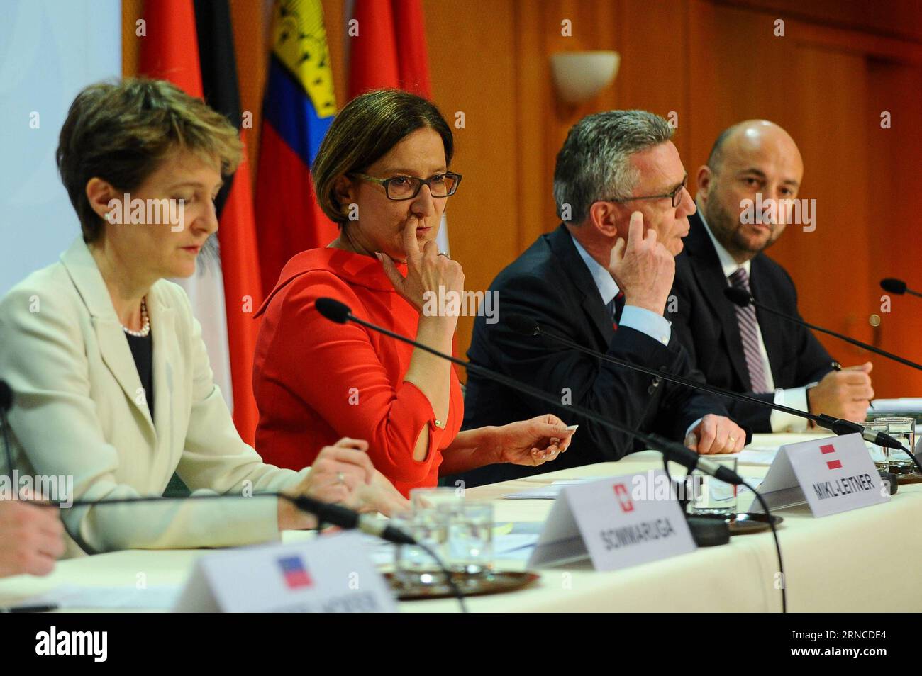 (160406) -- VIENNA, April 5, 2016 -- (L-R) Swiss Justice Minister Simonetta Sommaruga, Austrian Interior Minister Johanna Mikl-Leitner, German Interior Minister Thomas de Maiziere and Luxembourg Minister of Interior Security Etienne Schneider attend a press conference after a meeting in Vienna, Austria, April 5, 2016. The officials held a meeting in Vienna on Tuesday to discuss issues related to refugees. ) (cl) AUSTRIA-VIENNA-MEETING QianxYi PUBLICATIONxNOTxINxCHN   Vienna April 5 2016 l r Swiss Justice Ministers Simonetta Sommaruga Austrian Interior Ministers Johanna Mikl Leitner German Inte Stock Photo