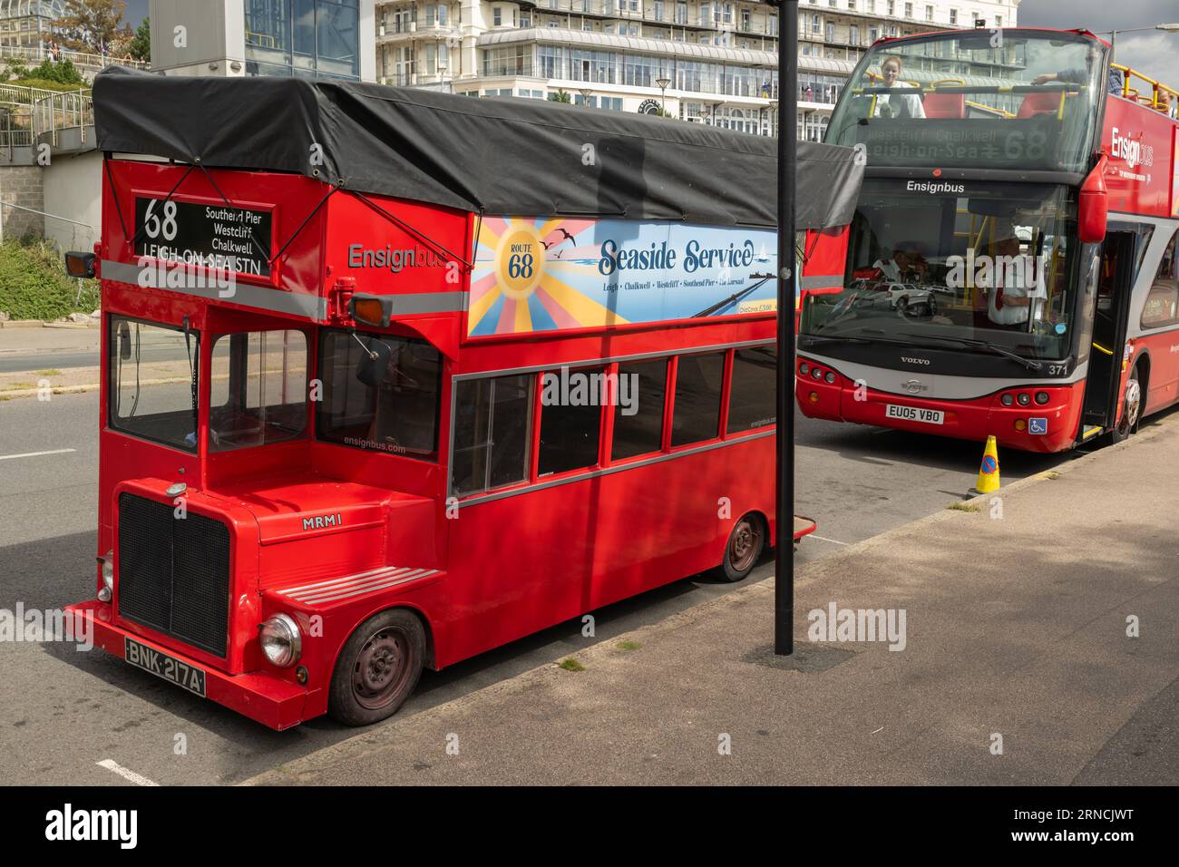 Mini double decker bus hi-res stock photography and images