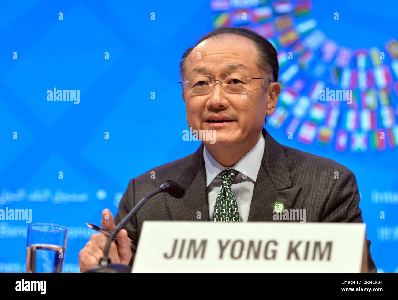 (160415) -- WASHINGTON D.C., April 14, 2016 -- World Bank President Jim Yong Kim speaks at a press conference during the IMF-World Bank 2016 Spring Meetings in Washington D.C., capital of the United States, April 14, 2016. ) (djj) U.S.-WASHINGTON D.C.-WORLD BANK-PRESS CONFERENCE BaoxDandan PUBLICATIONxNOTxINxCHN   160415 Washington D C April 14 2016 World Bank President Jim Yong Kim Speaks AT a Press Conference during The IMF World Bank 2016 Spring Meetings in Washington D C Capital of The United States April 14 2016 djj U S Washington D C World Bank Press Conference baoxdandan PUBLICATIONxNOT Stock Photo