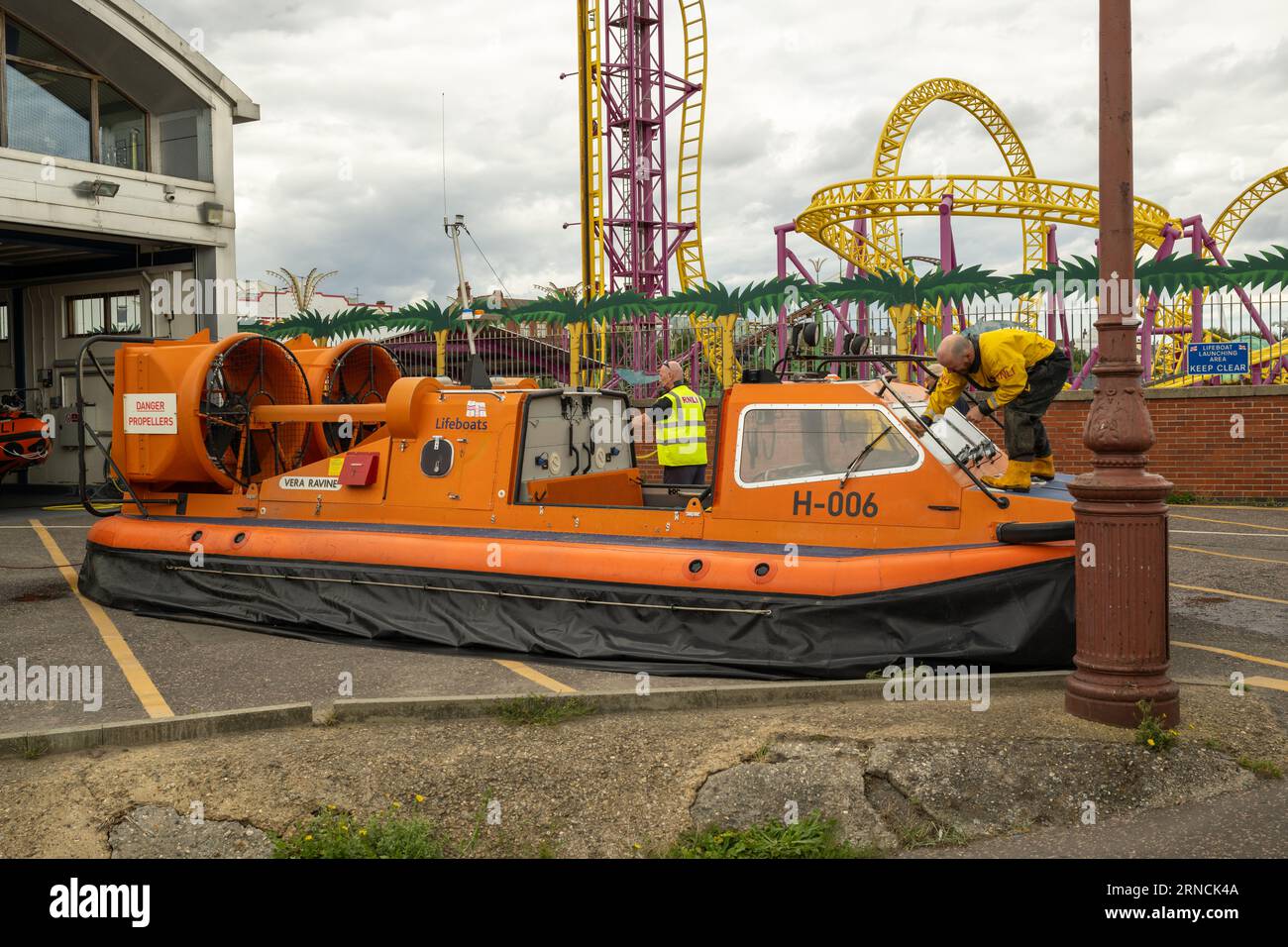 Southend RNLI lifeboat station, Southend-on-Sea, Essex, England Stock Photo