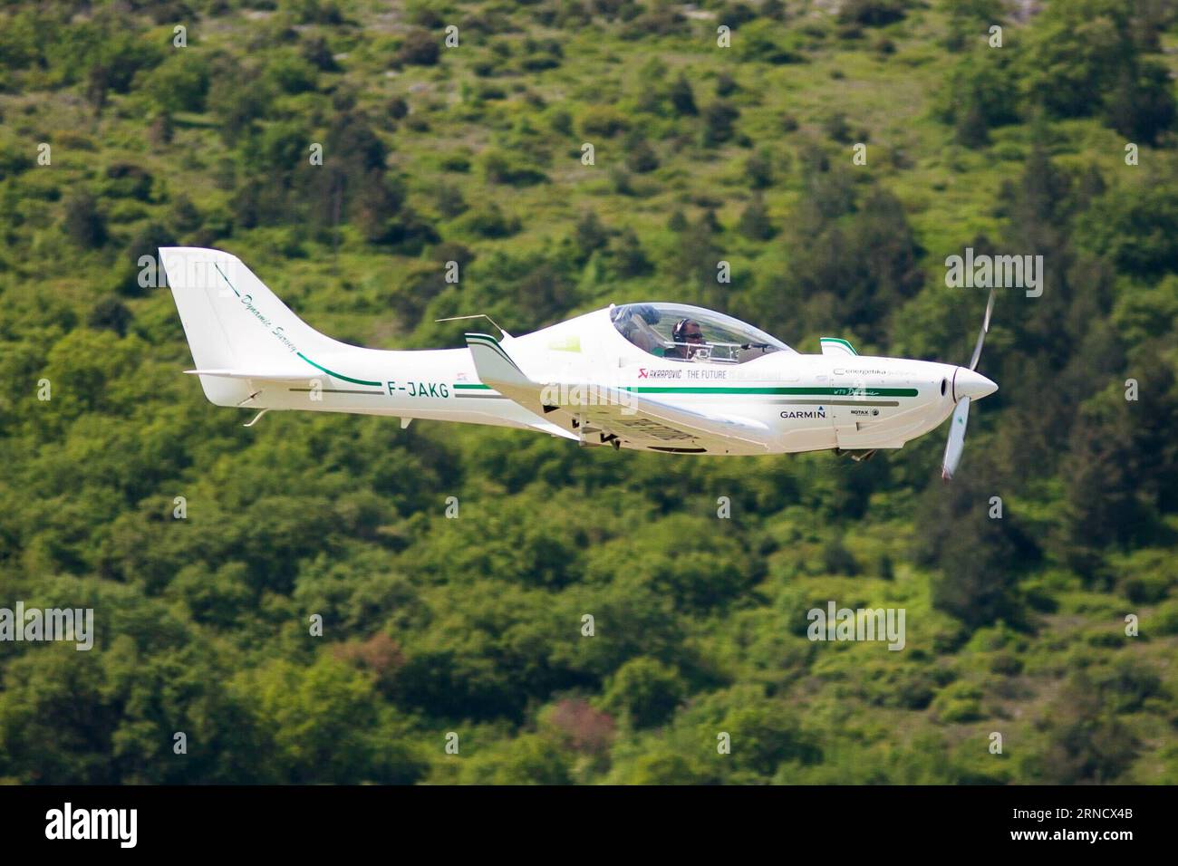 Air solo flight 9 deals