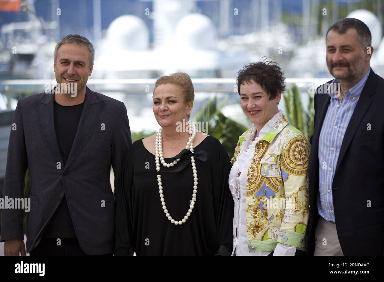 69. Festival de Cannes - Sieranevada Photocall (160512) -- CANNES, May 12, 2016 -- Cast members Mimi Branescu, Dana Dogaru, producer Anca Puiu and director Cristi Puiu(from L to R) pose during a photocall for the film Sieranevada in competition during the 69th Cannes Film Festival in Cannes, France, May 12, 2016. ) FRANCE-CANNES-FILM FESTIVAL-SIERANEVADA-PHOTOCALL JinxYu PUBLICATIONxNOTxINxCHN   69 Festival de Cannes  photo call 160512 Cannes May 12 2016 Cast Members Mimi  Dana  Producer Anca Puiu and Director Cristi Puiu from l to r Pose during a photo call for The Film  in Competition during Stock Photo