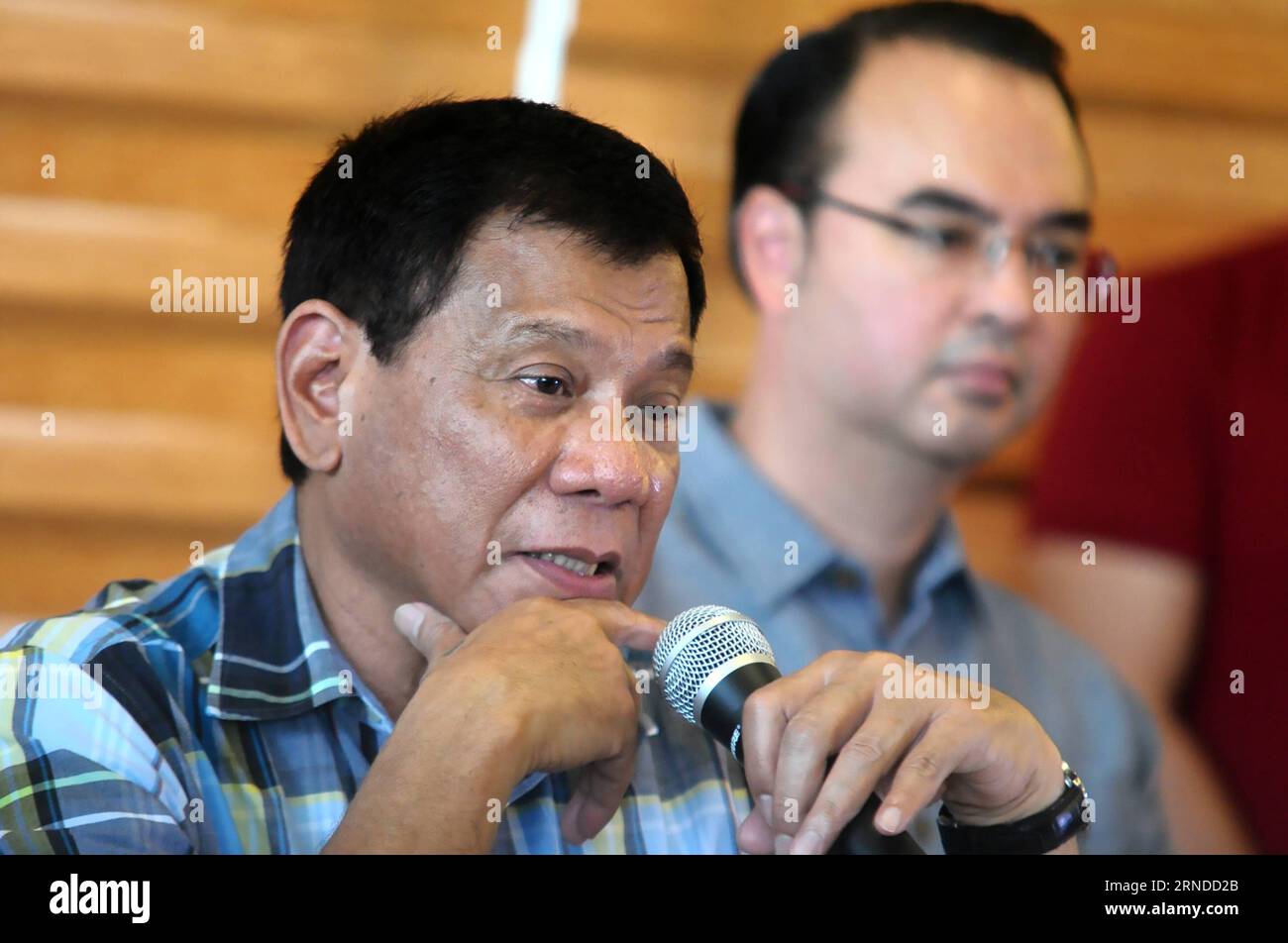 (160516) -- DAVAO PROVINCE, May 16, 2016 -- Presumptive Philippine president-elect Rodrigo Duterte speaks during a press conference in Davao Province, the Philippines, May 16, 2016. Presumptive Philippine president-elect Rodrigo Duterte vowed to restore death penalty in his country, according to his speech on Monday. ) PHILIPPINES-DAVAO PROVINCE-DUTERTE-PRESS CONFERENCE Stringer PUBLICATIONxNOTxINxCHN   160516 Davao Province May 16 2016 presumptive Philippine President elect Rodrigo Duterte Speaks during a Press Conference in Davao Province The Philippines May 16 2016 presumptive Philippine Pr Stock Photo