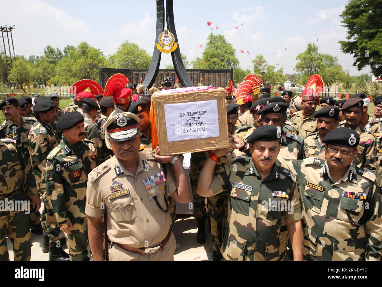 (160604) -- SRINAGAR, June 4, 2016 -- Officials of India s Border Security Force (BSF) carry the coffin of a slain border guard during a wreath laying ceremony at a BSF camp in the outskirts of Srinagar, summer capital of Indian-controlled Kashmir, June 4, 2016. The militant attack on convoy of India s Border Security Force (BSF) on Friday left three border guards dead and nine others wounded, two of them critically, in restive Indian-controlled Kashmir, officials said. ) (cyc) INDIA-KASHMIR-SRINAGAR-MILITANT ATTACK JavedxDar PUBLICATIONxNOTxINxCHN   160604 Srinagar June 4 2016 Officials of In Stock Photo