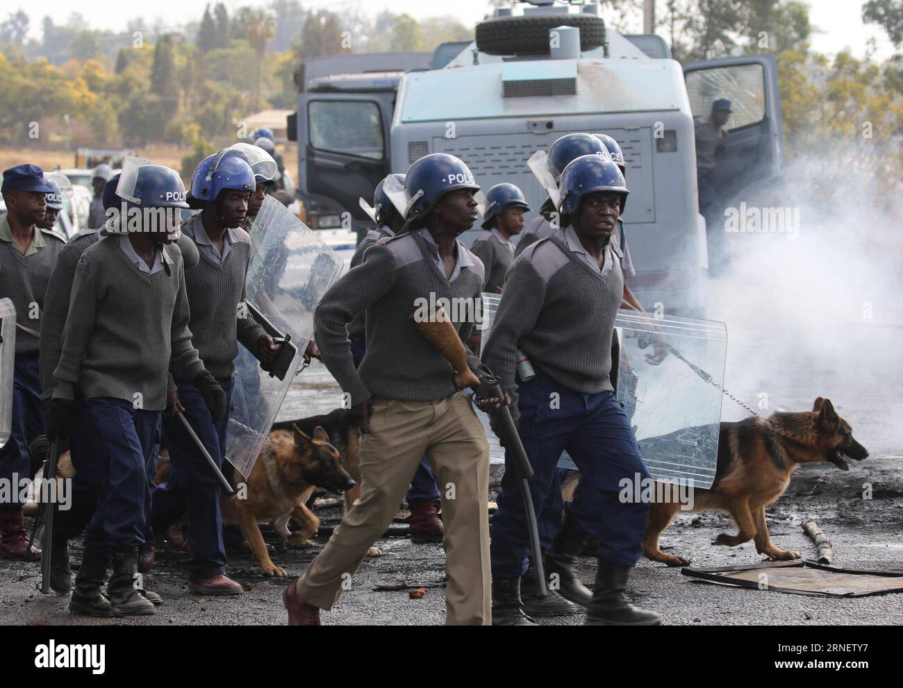 Harare zimbabwe suburbs hi-res stock photography and images - Alamy