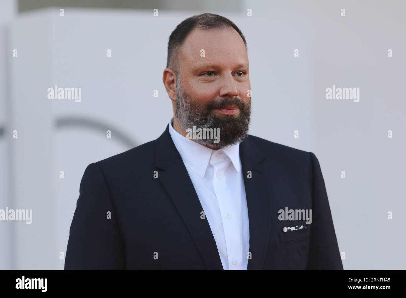 Italy, Lido di Venezia, September 1, 2023: The greek director Yorgos Lanthimos, attends the red carpet for the movie 'Poor Things' at the 80th Venice International Film Festival on September 1, 2023 in Venice, Italy.    Photo © Ottavia Da Re/Sintesi/Alamy Live News Stock Photo