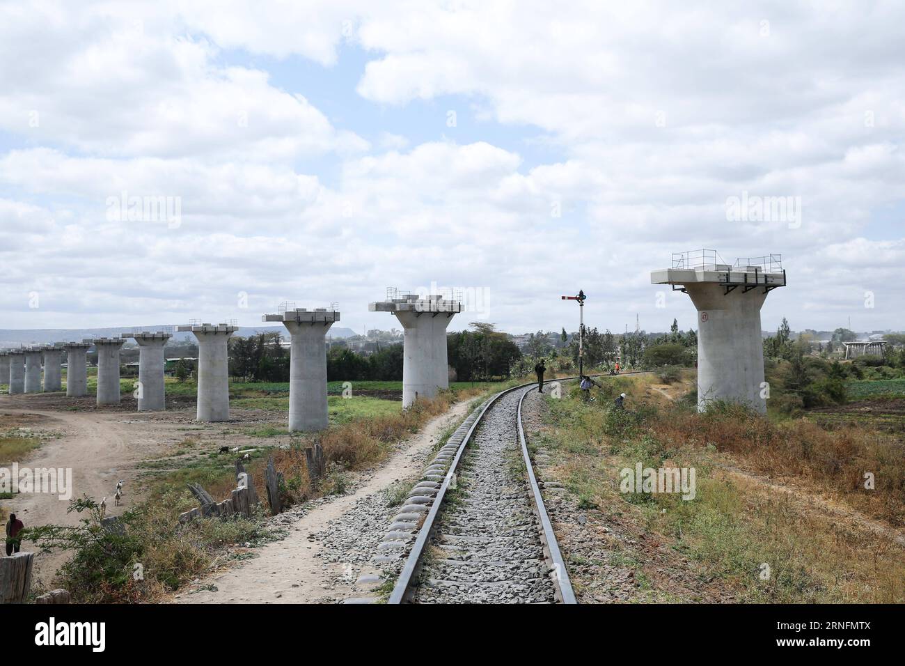 (160817) -- NAIROBI, Aug. 16, 2016 -- Photo taken on Aug. 16, 2016 shows a construction site of the China-funded Mombasa-Nairobi railway near the Athi River in Kenya. The China-funded Mombasa-Nairobi railway in Kenya, which will eventually extend to the entire East African region, has won acclaims from African diplomats. )(zcc) KENYA-CHINA-FUNDED-RAILWAY-VISIT PanxSiwei PUBLICATIONxNOTxINxCHN   160817 Nairobi Aug 16 2016 Photo Taken ON Aug 16 2016 Shows a Construction Site of The China Funded Mombasa Nairobi Railway Near The  River in Kenya The China Funded Mombasa Nairobi Railway in Kenya Whi Stock Photo