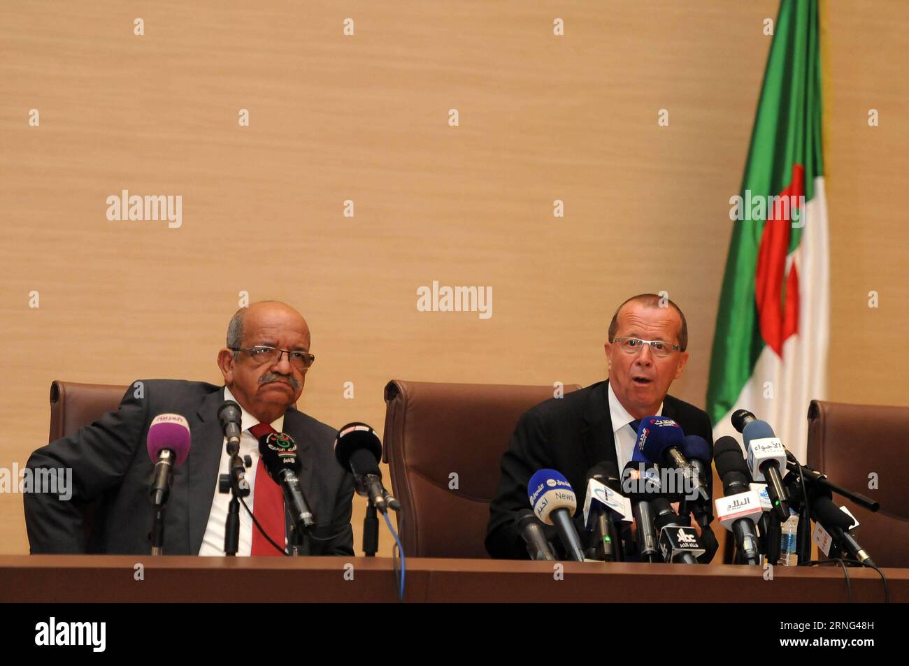 (160904) -- ALGIERS, Sept. 4, 2016 () -- UN Special Envoy for Libya Martin Kobler (R) and Algerian Minister for Maghreb Affairs, the African Union and the Arab League Abdelkader Messahel hold a press conference in Algiers, capital of Algeria, on Sept. 4, 2016. () (syq) ALGERIA-ALGIERS-UN-KOBLER-VISIT Xinhua PUBLICATIONxNOTxINxCHN   160904 Algiers Sept 4 2016 UN Special Envoy for Libya Martin Kobler r and Algerian Ministers for Maghreb Affairs The African Union and The Arab League Abdel Kader Messahel Hold a Press Conference in Algiers Capital of Algeria ON Sept 4 2016 syq Algeria Algiers UN Ko Stock Photo
