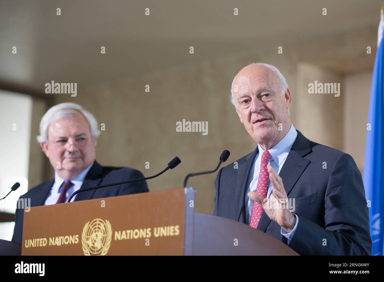 (160909) -- GENEVA, Sept. 9, 2016 -- The United Nations (UN) Special Envoy for Syria Staffan De Mistura (R) and UN Under-Secretary-General for Humanitarian Affairs and Emergency Relief Coordinator Stephen O Brien hold a press conference after meeting of the Humanitarian Access Task Force in Geneva, Switzerland, Sept. 9, 2016. The UN special envoy for Syria said Friday that he hoped Friday s meeting between U.S. Secretary of State John Kerry and Russian Foreign Minister Sergey Lavrov here in Geneva will catalyse a turning point for Syria, a country at war since 2011. ) SWITZERLAND-GENEVA-UN-SYR Stock Photo