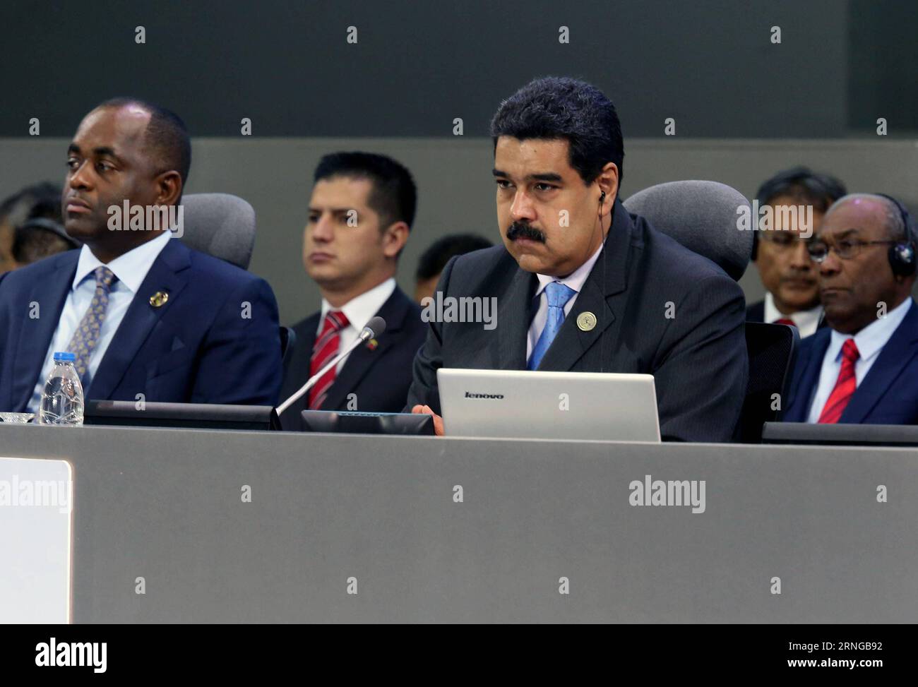 (160919) -- MARGARITA, Sept. 19, 2016 -- Venezuelan President Nicolas Maduro (R) takes part in the High-Level Plenary Meeting of the 17th Summit of the Non-Aligned Movement (NAM) in Margarita Island of Venezuela, on Sept. 18, 2016. ) (egp) (ah) VENEZUELA-MARGARITA-NAM SUMMIT-MADURO AVN PUBLICATIONxNOTxINxCHN   160919 Margarita Sept 19 2016 Venezuelan President Nicolas Maduro r Takes Part in The High Level Plenary Meeting of The 17th Summit of The Non Aligned Movement Nam in Margarita Iceland of Venezuela ON Sept 18 2016 EGP AH Venezuela Margarita Nam Summit Maduro AVN PUBLICATIONxNOTxINxCHN Stock Photo