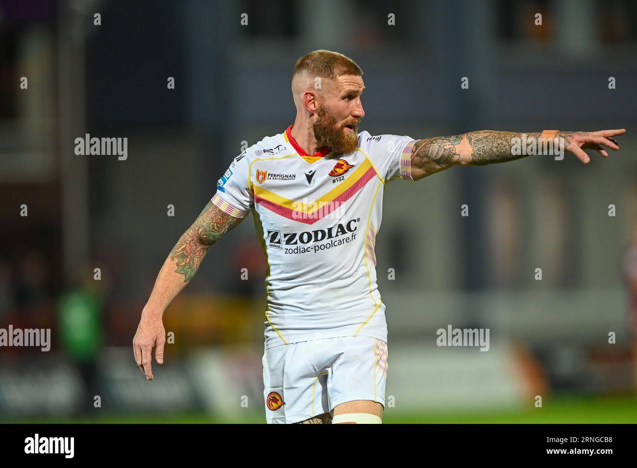 Sam Tomkins #29 of Catalans Dragons giving instructions during the Betfred Super League Round 24 match Hull KR vs Catalans Dragons at Sewell Group Craven Park, Kingston upon Hull, United Kingdom, 1st September 2023 (Photo by Craig Cresswell/News Images) in, on 9/1/2023. (Photo by Craig Cresswell/News Images/Sipa USA) Credit: Sipa USA/Alamy Live News Stock Photo