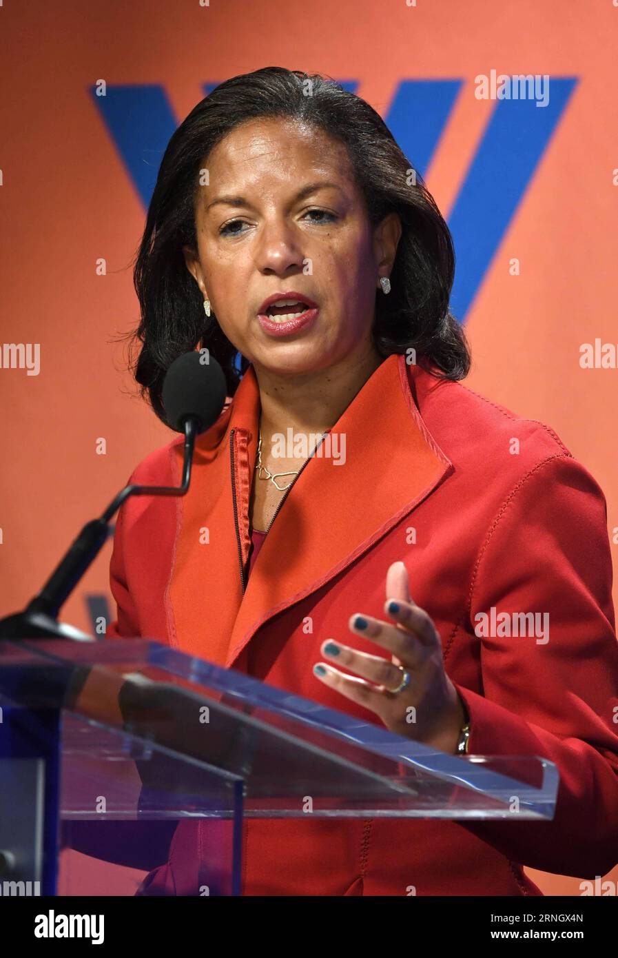Susan Rice spricht im Wilson Center in Washington 161014 -- WASHINGTON D.C., Oct. 14, 2016 -- U.S. National Security Advisor Susan Rice speaks on the new presidential action on Cuba at the Wilson Center in Washington D.C., the United States, Oct. 14, 2016. The United States announced Friday it would further lift sanctions on Cuba to facilitate trade as well as scientific and humanitarian exchanges between the two countries.  U.S-WASHINGTON D.C.-CUBA-SANCTIONS LIFTED YinxBogu PUBLICATIONxNOTxINxCHN Stock Photo