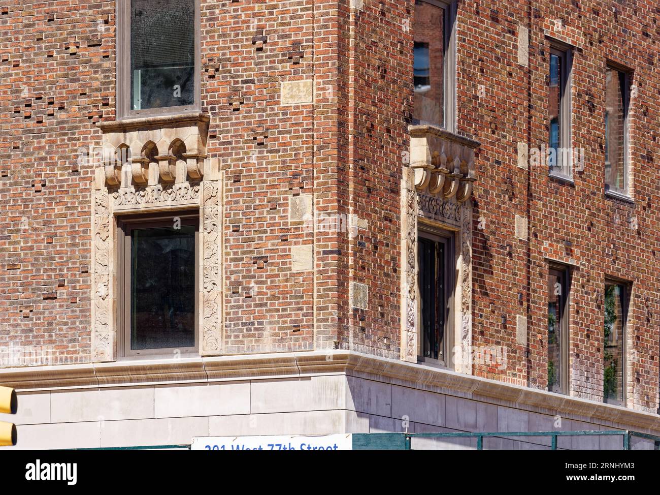 Image showcasing 201 west 77th st hi-res stock photography and images - Alamy