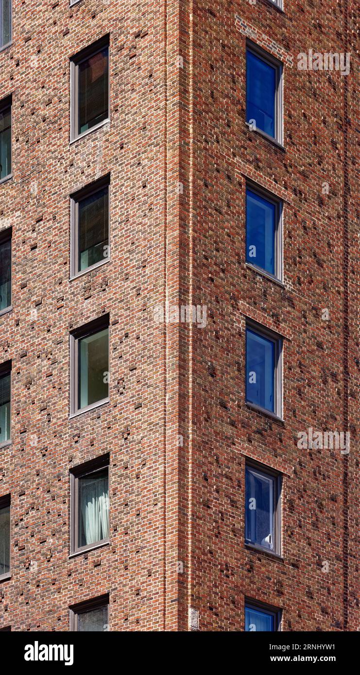 View of 201 west 77th st hi-res stock photography and images - Alamy